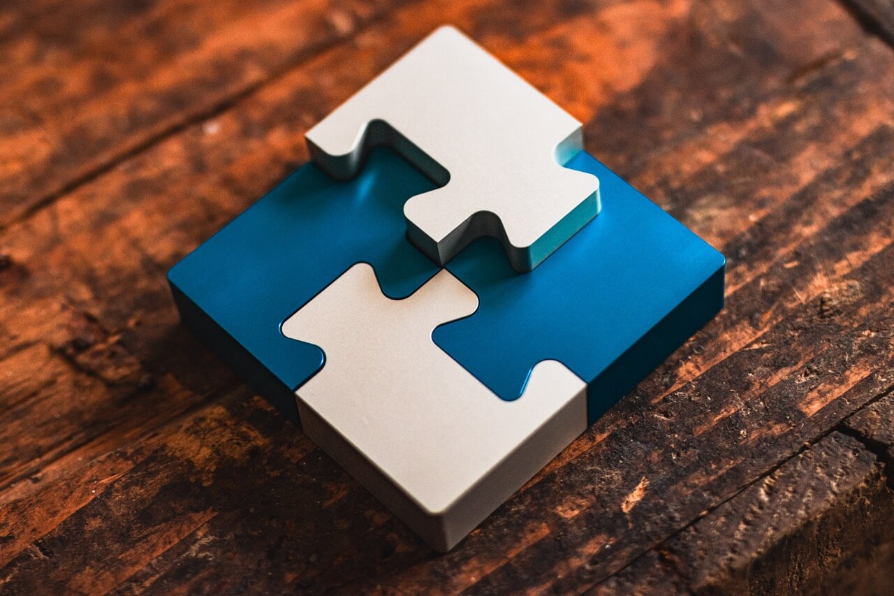 4 Piece Puzzle