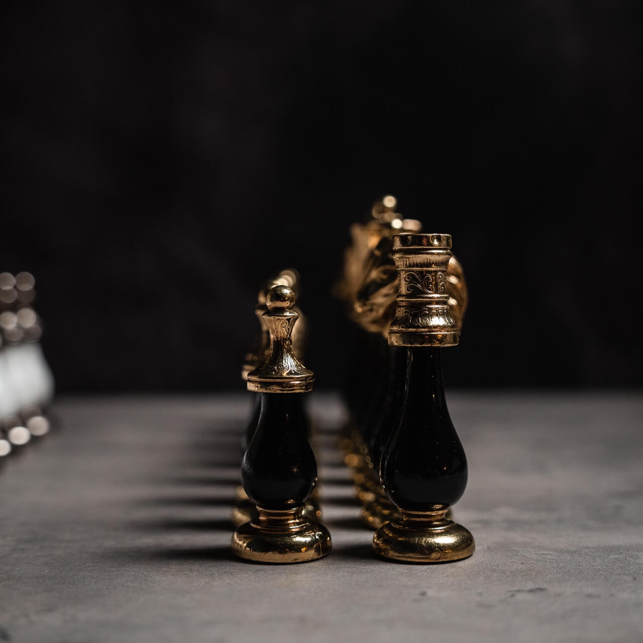 Arabesque Chess Pieces