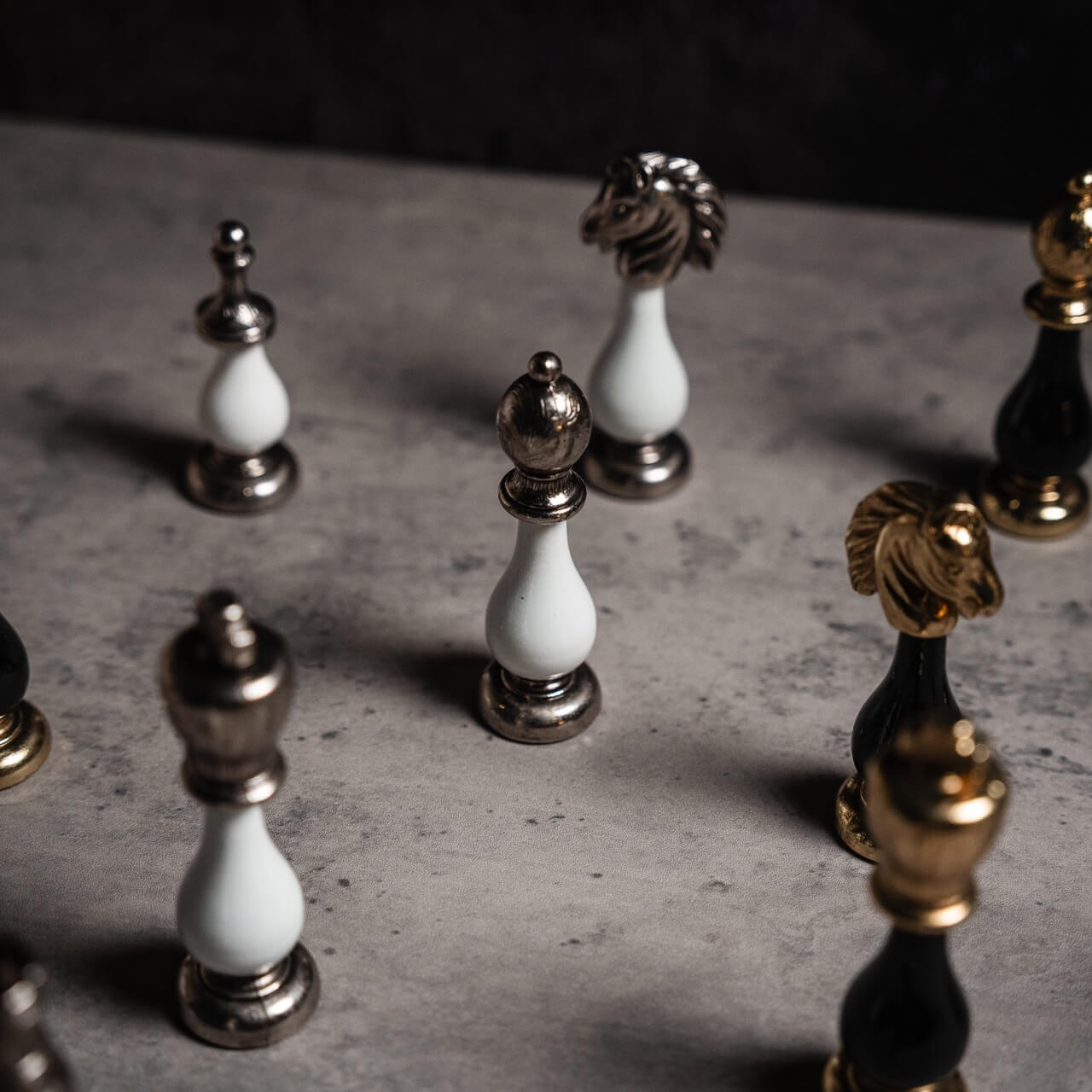 Arabesque Chess Pieces