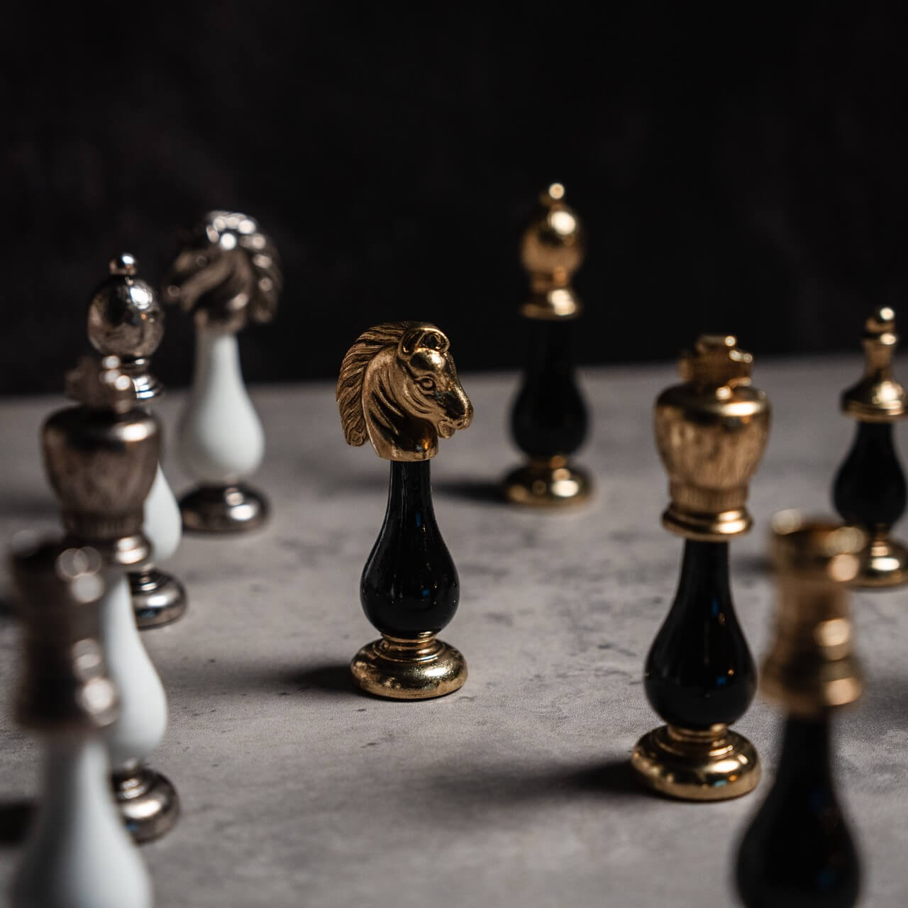 Arabesque Chess Pieces