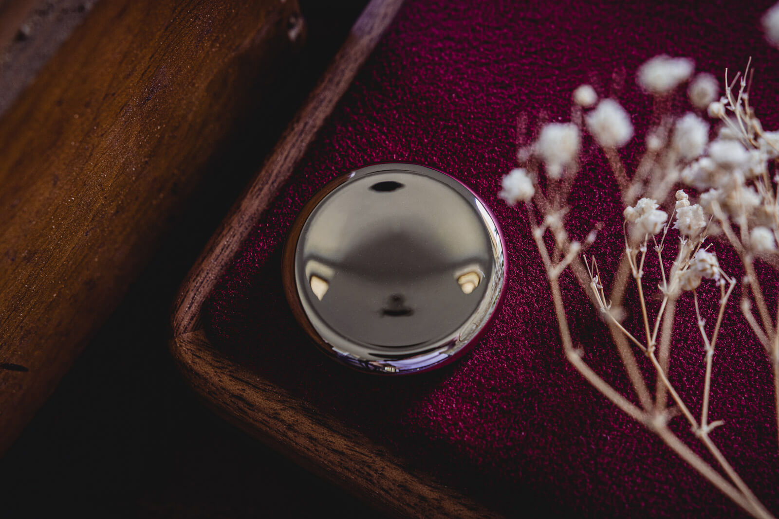 Deadeyes Contact Coins