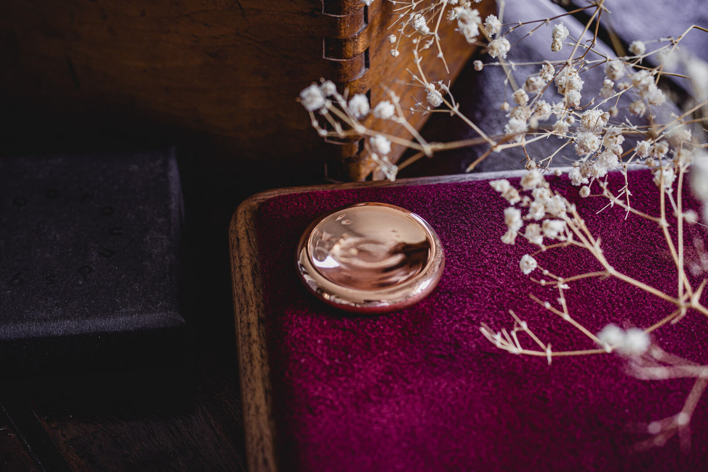 Deadeyes Contact Coins