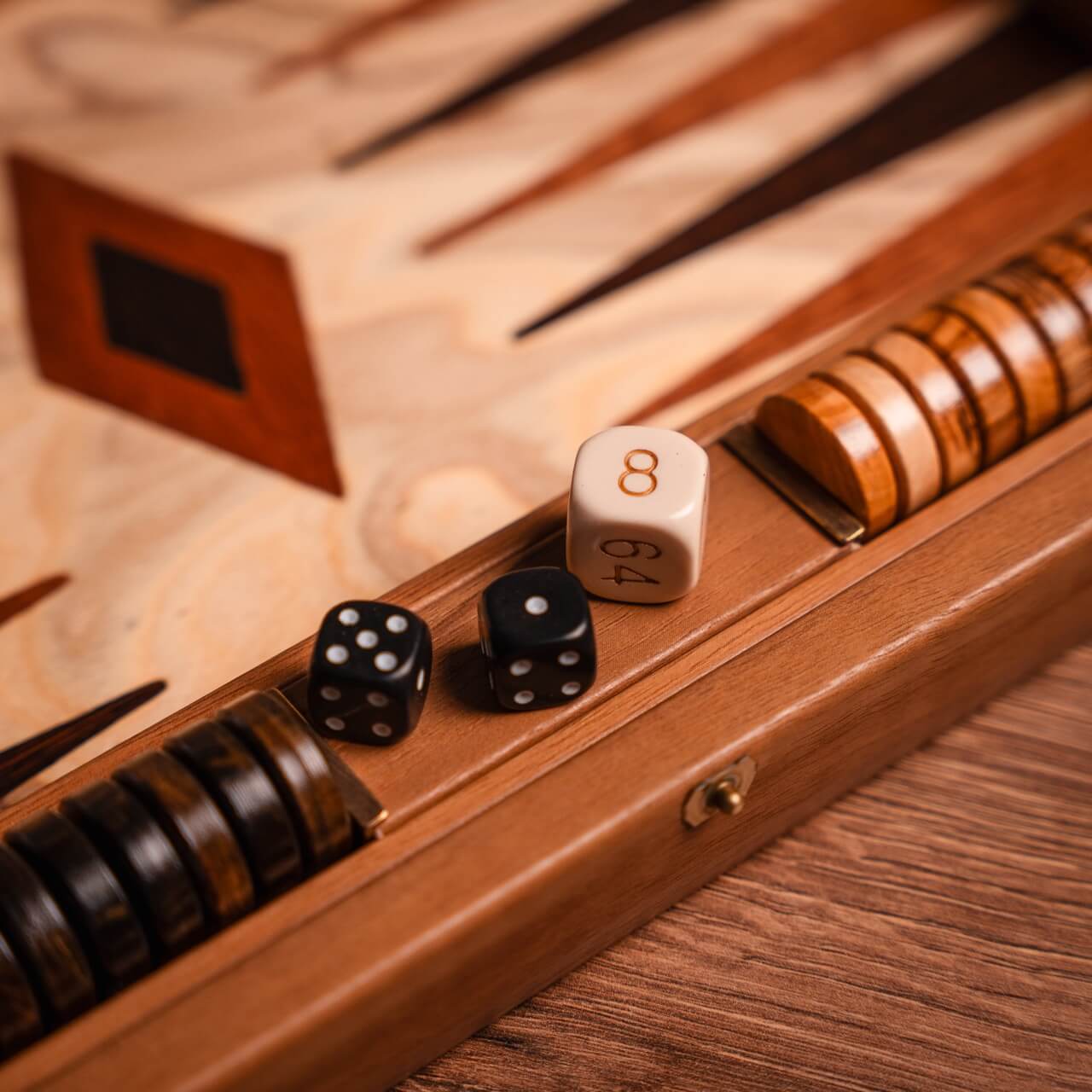 Olive Burl Backgammon Set