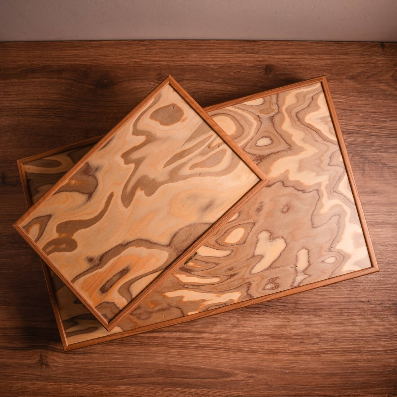 Olive Burl Backgammon Set