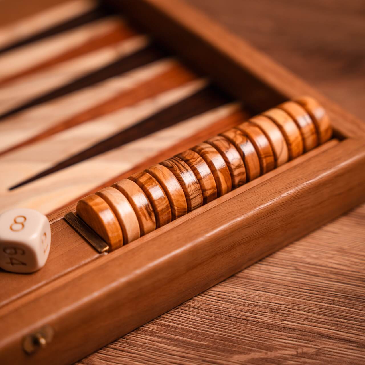 Olive Burl Backgammon Set