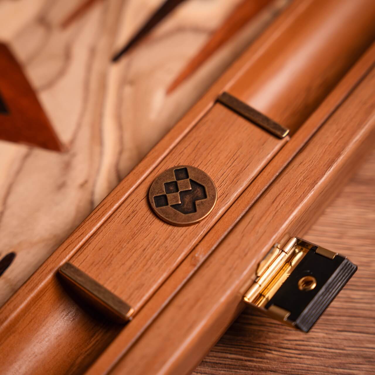 Olive Burl Backgammon Set