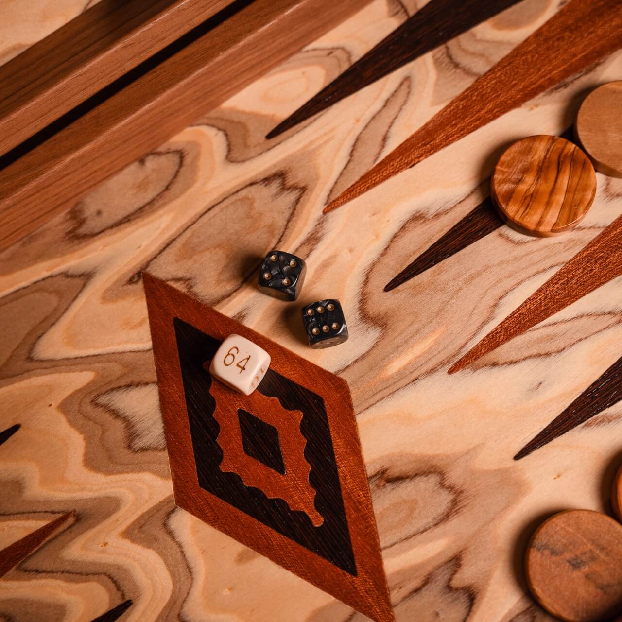 Olive Burl Backgammon Set
