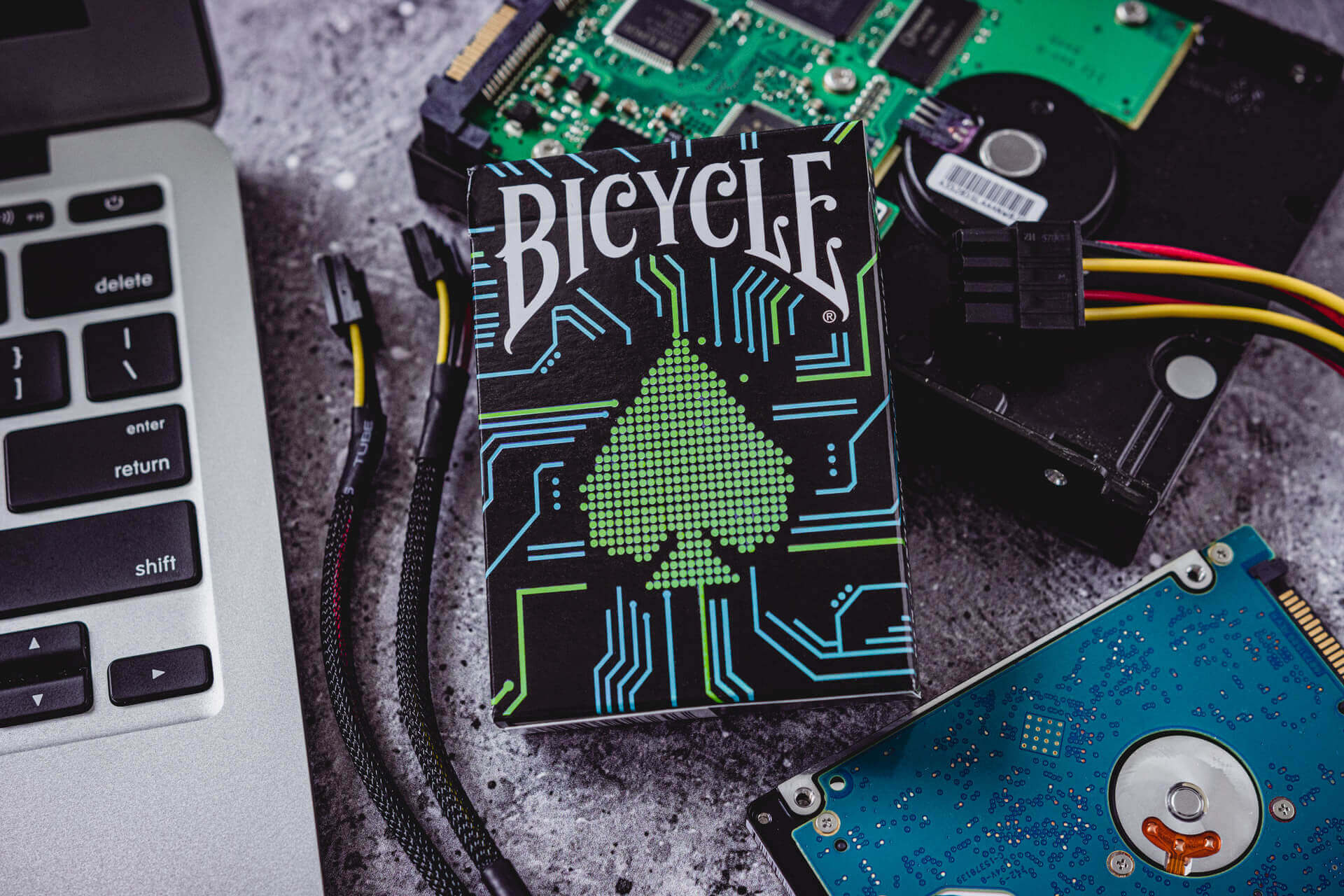 Bicycle Dark Mode Playing Cards