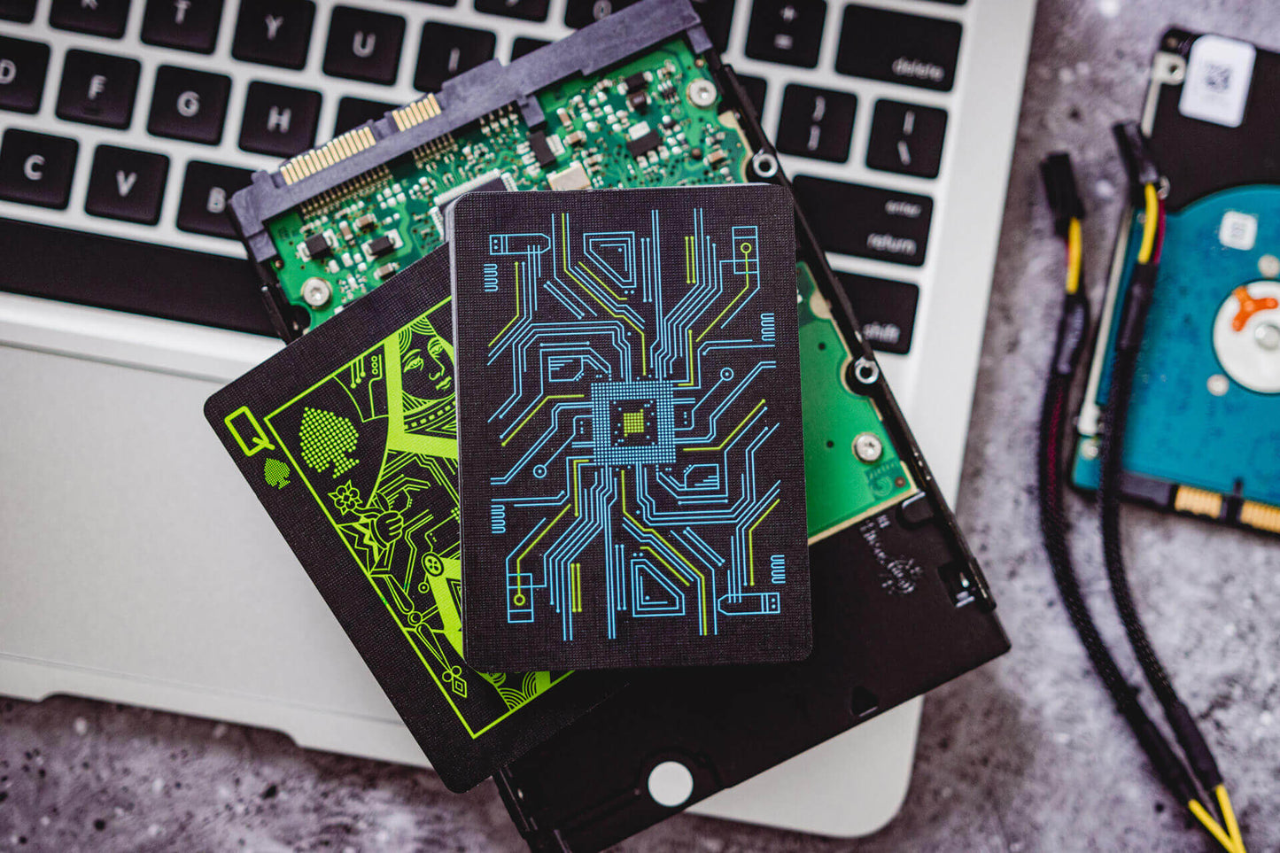 Bicycle Dark Mode Playing Cards