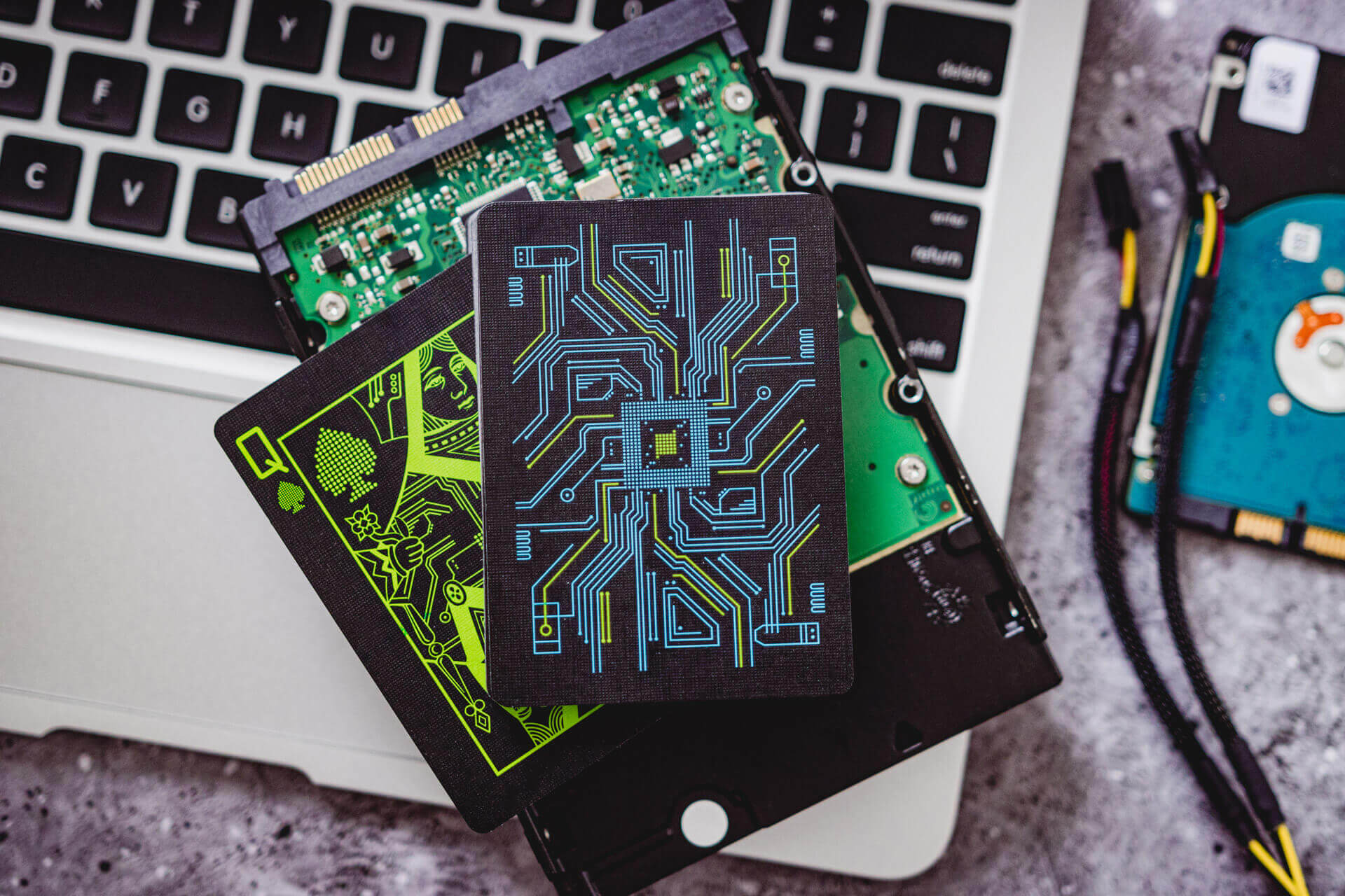 Bicycle Dark Mode Playing Cards