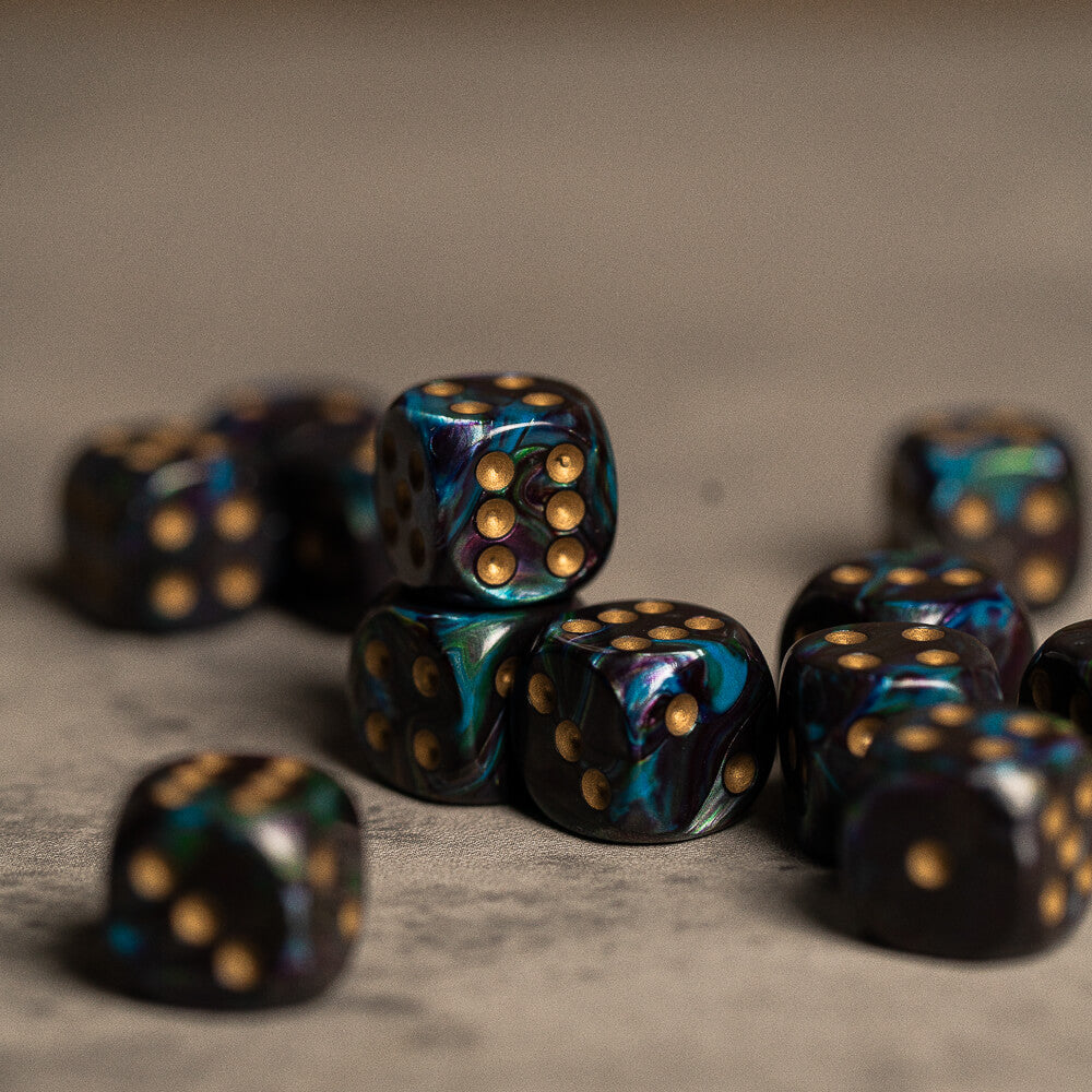 Lustrous Dice