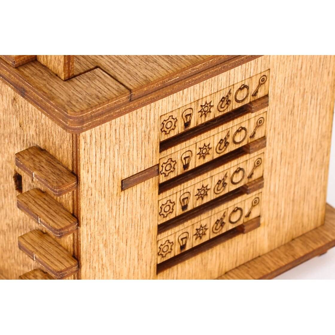 Schrodinger's Cat Cluebox Puzzle