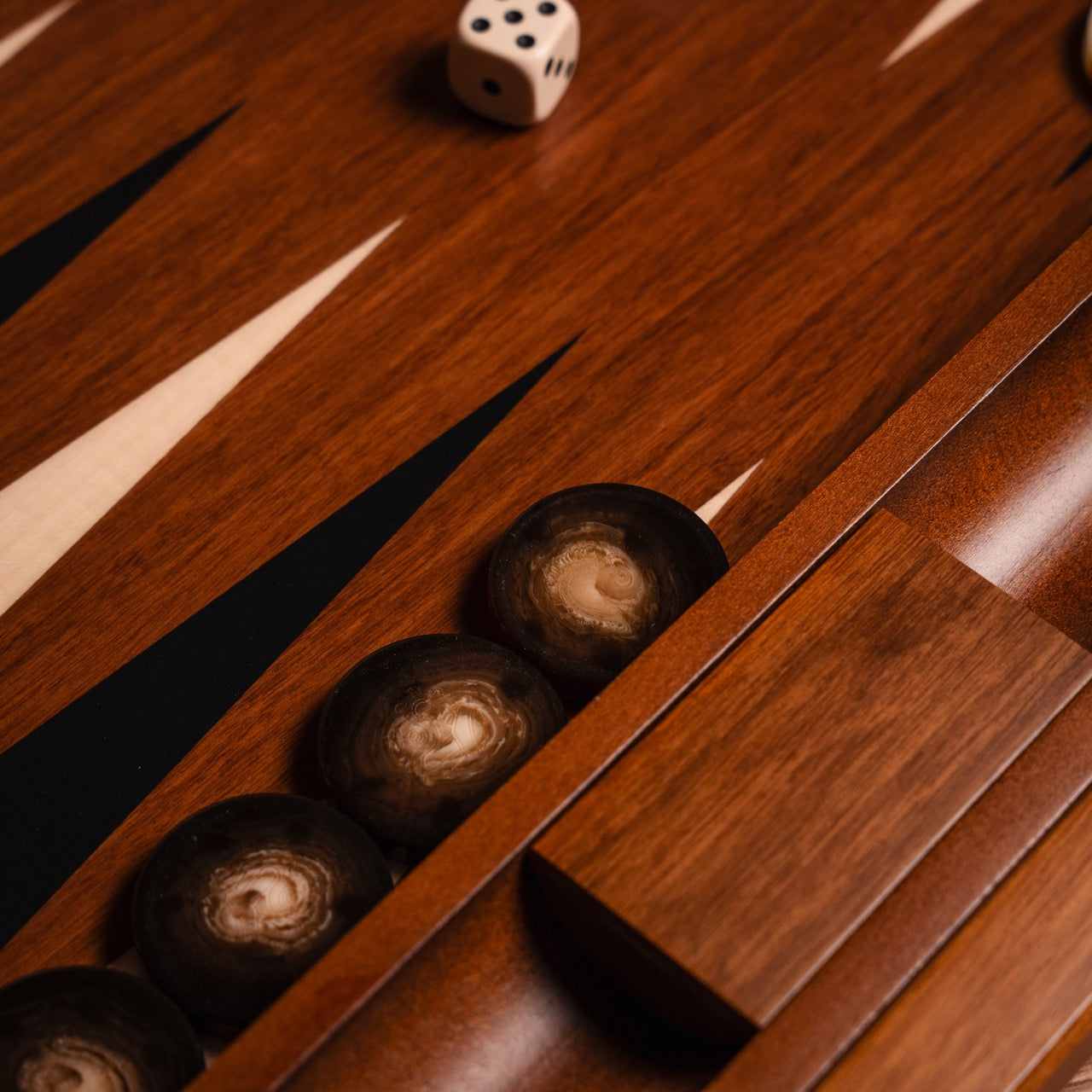 Walnut York Backgammon Set