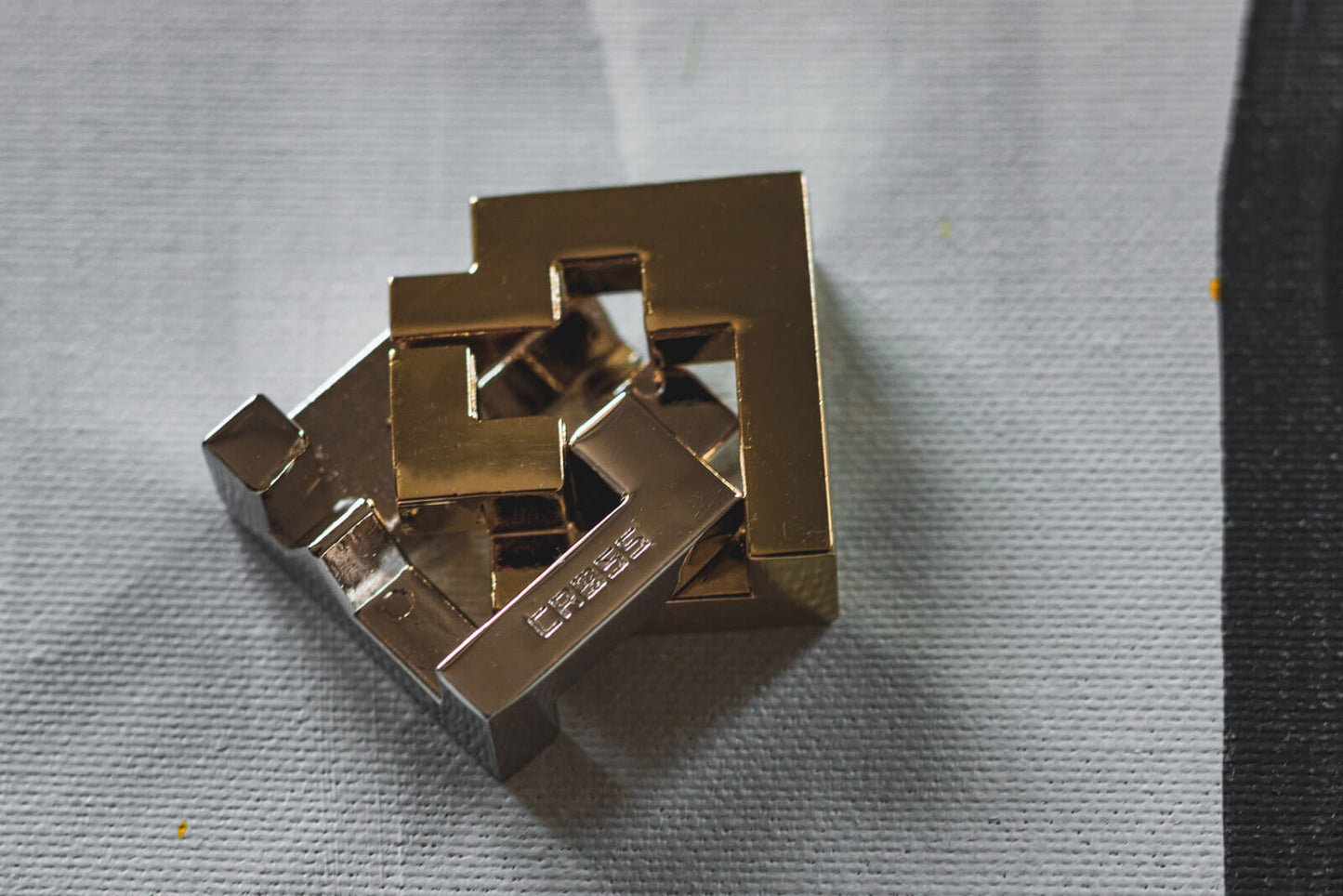 Huzzle Cross Puzzle