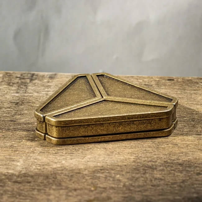 Huzzle Delta Puzzle