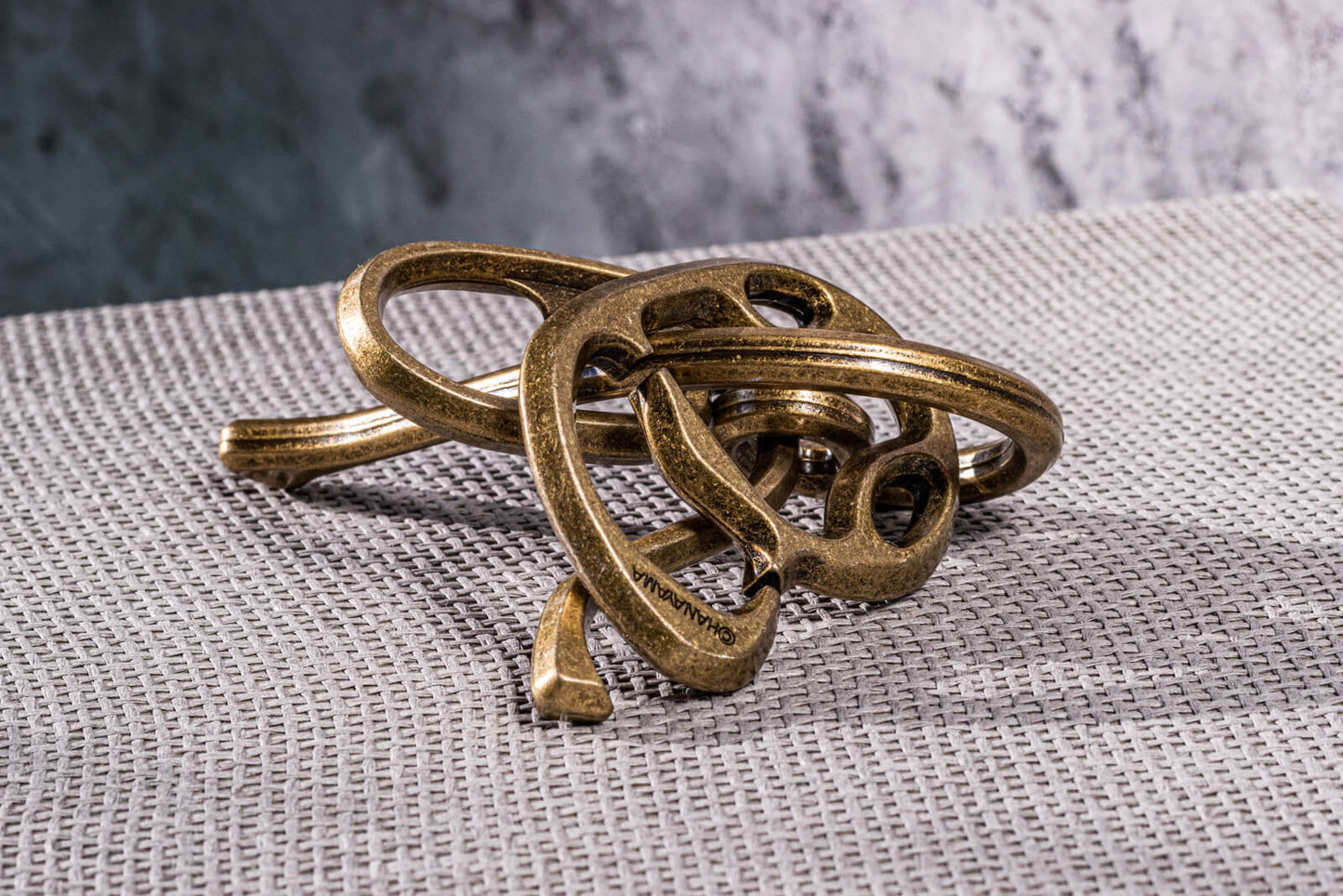 Huzzle Enigma Puzzle