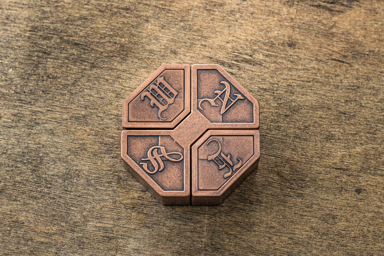 Huzzle News Puzzle