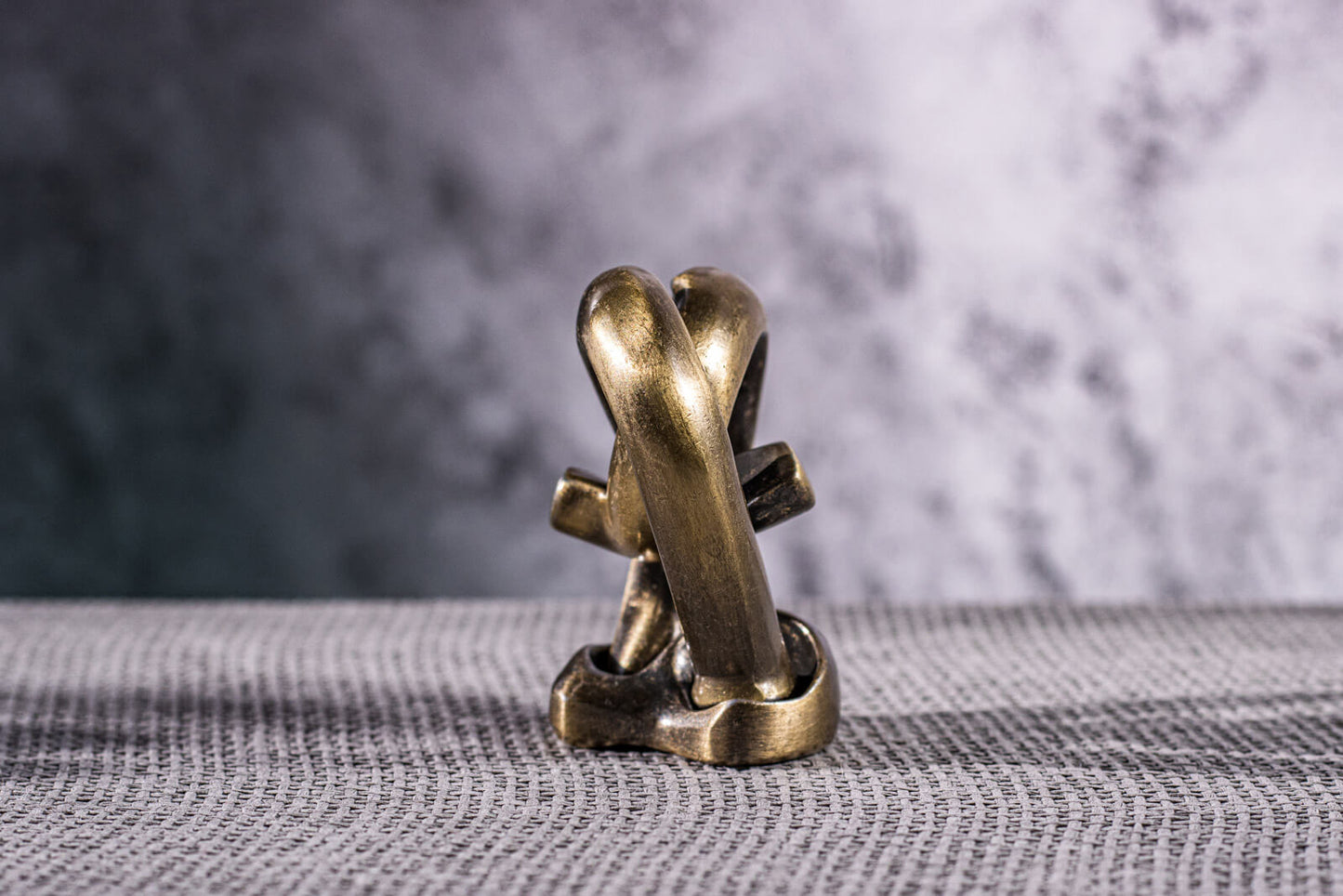 Huzzle Radix Puzzle