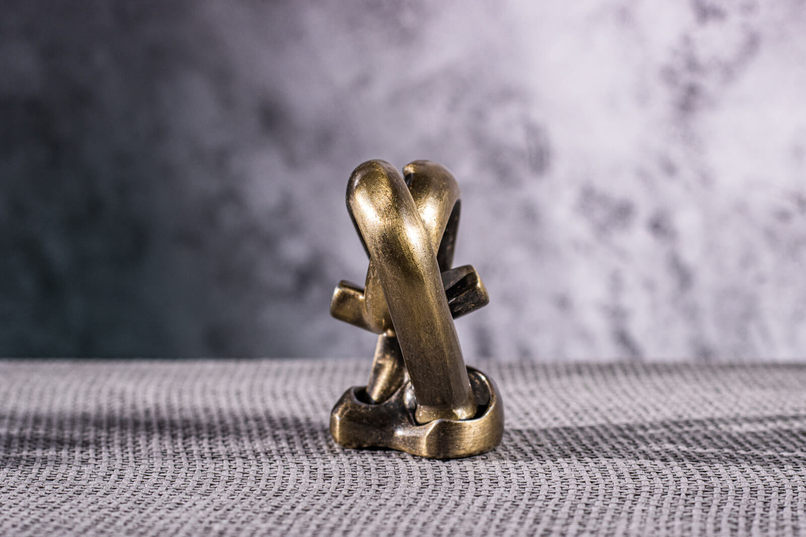 Huzzle Radix Puzzle