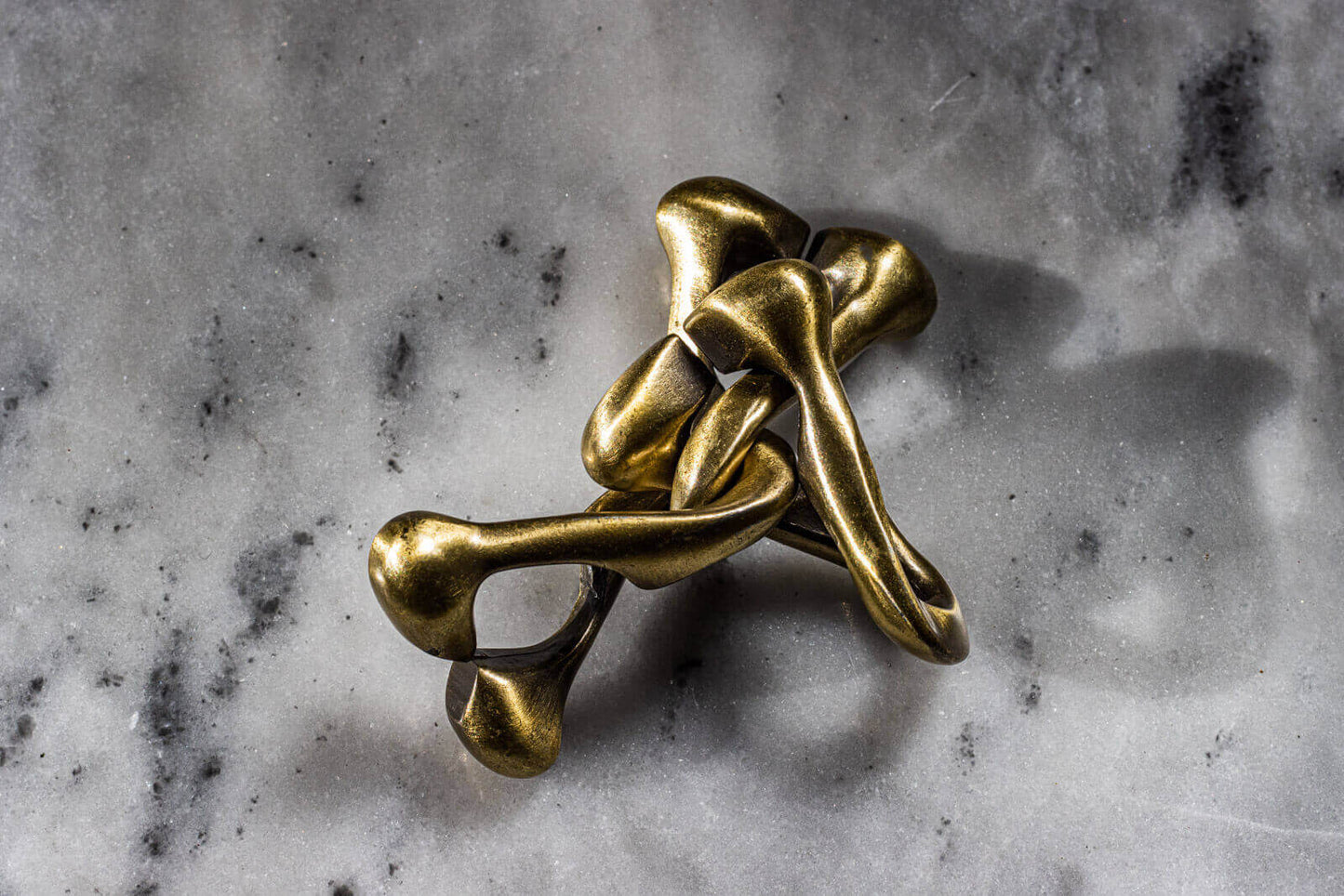 Huzzle Trinity Puzzle