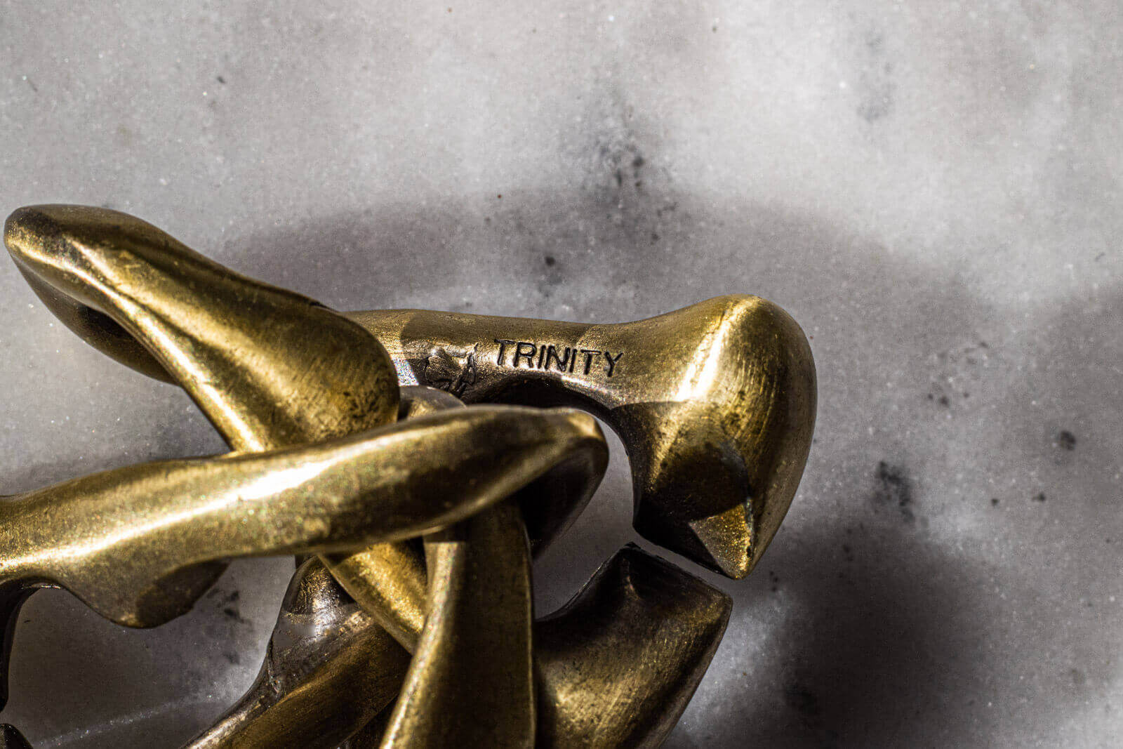 Huzzle Trinity Puzzle