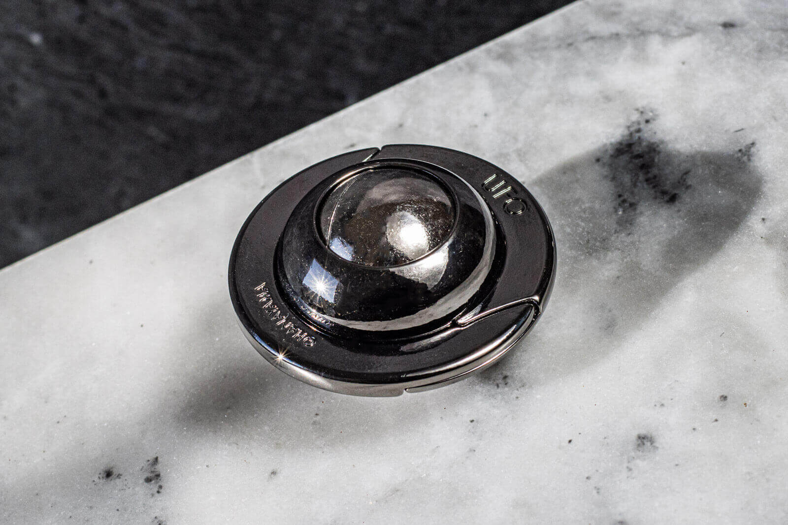 Huzzle UFO Puzzle