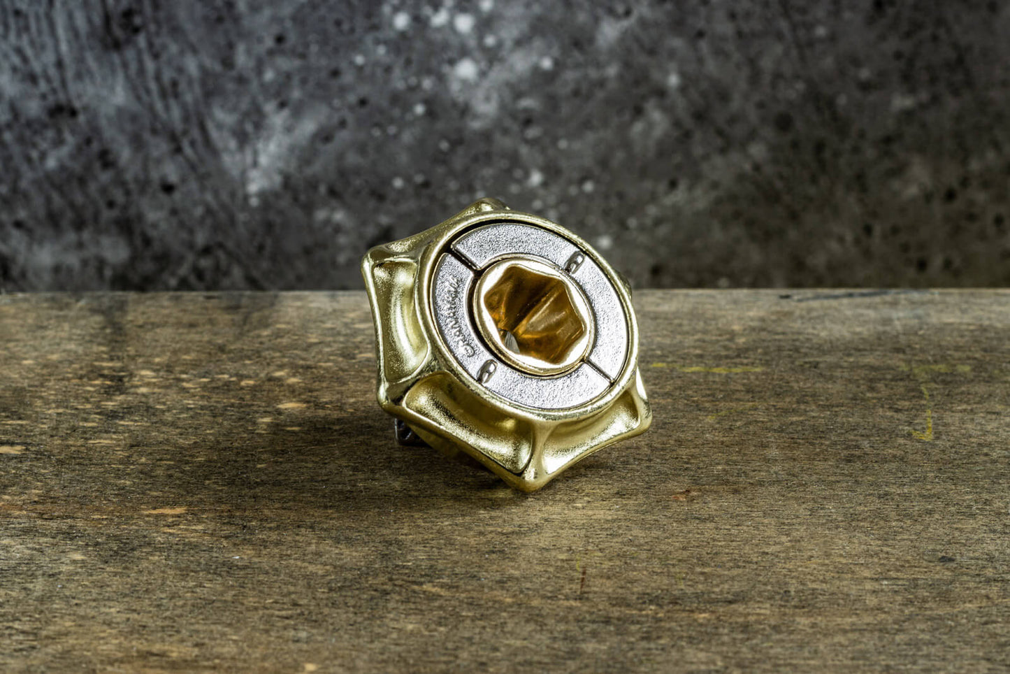 Huzzle Valve Puzzle