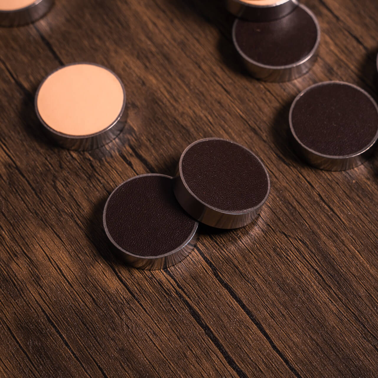 Aluminium & Leatherette Checkers