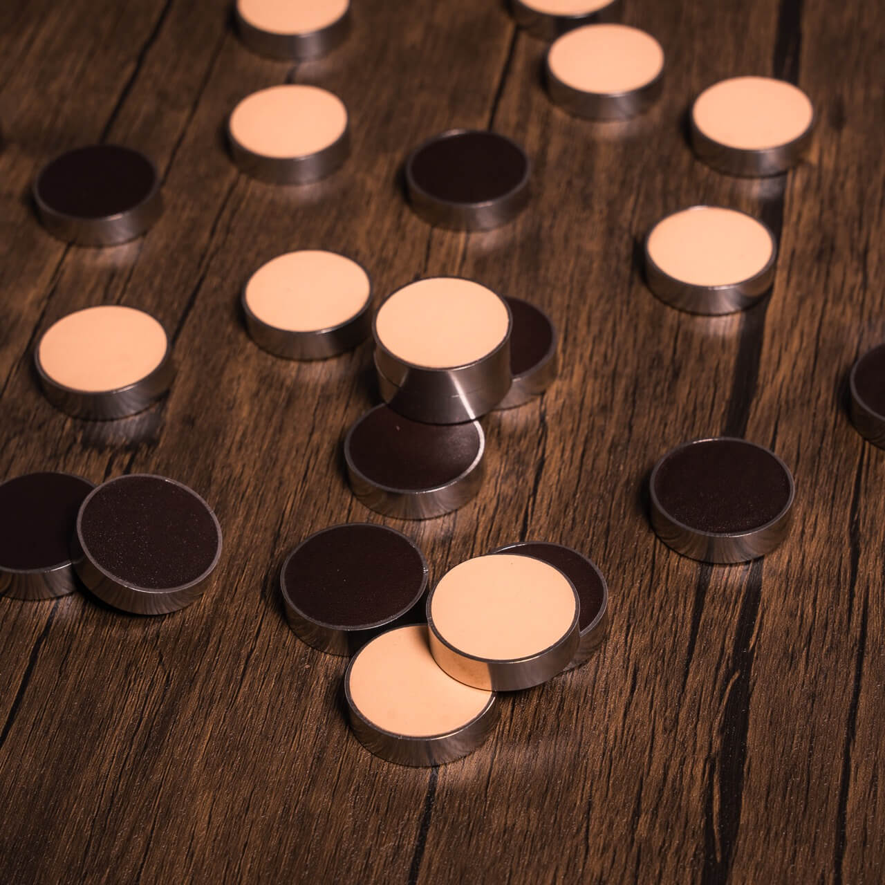 Aluminium & Leatherette Checkers