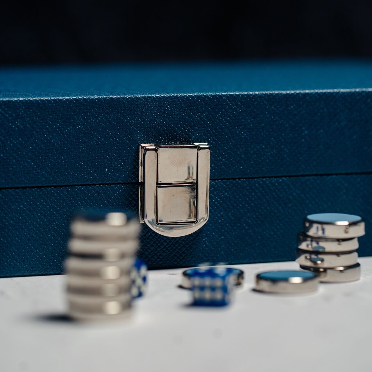 Deluxe Folding Leatherette Backgammon Case