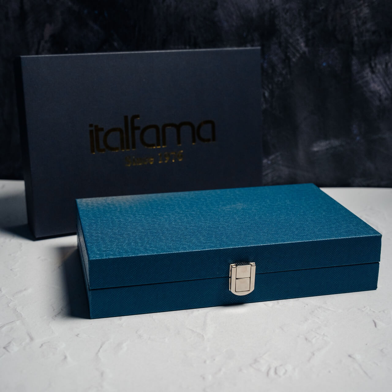 Deluxe Folding Leatherette Backgammon Case