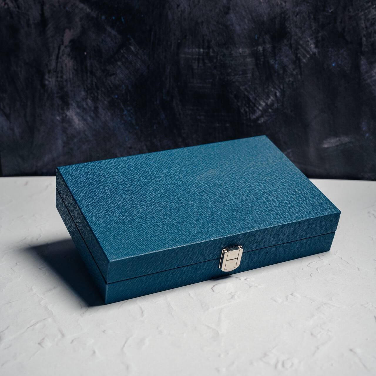 Deluxe Folding Leatherette Backgammon Case