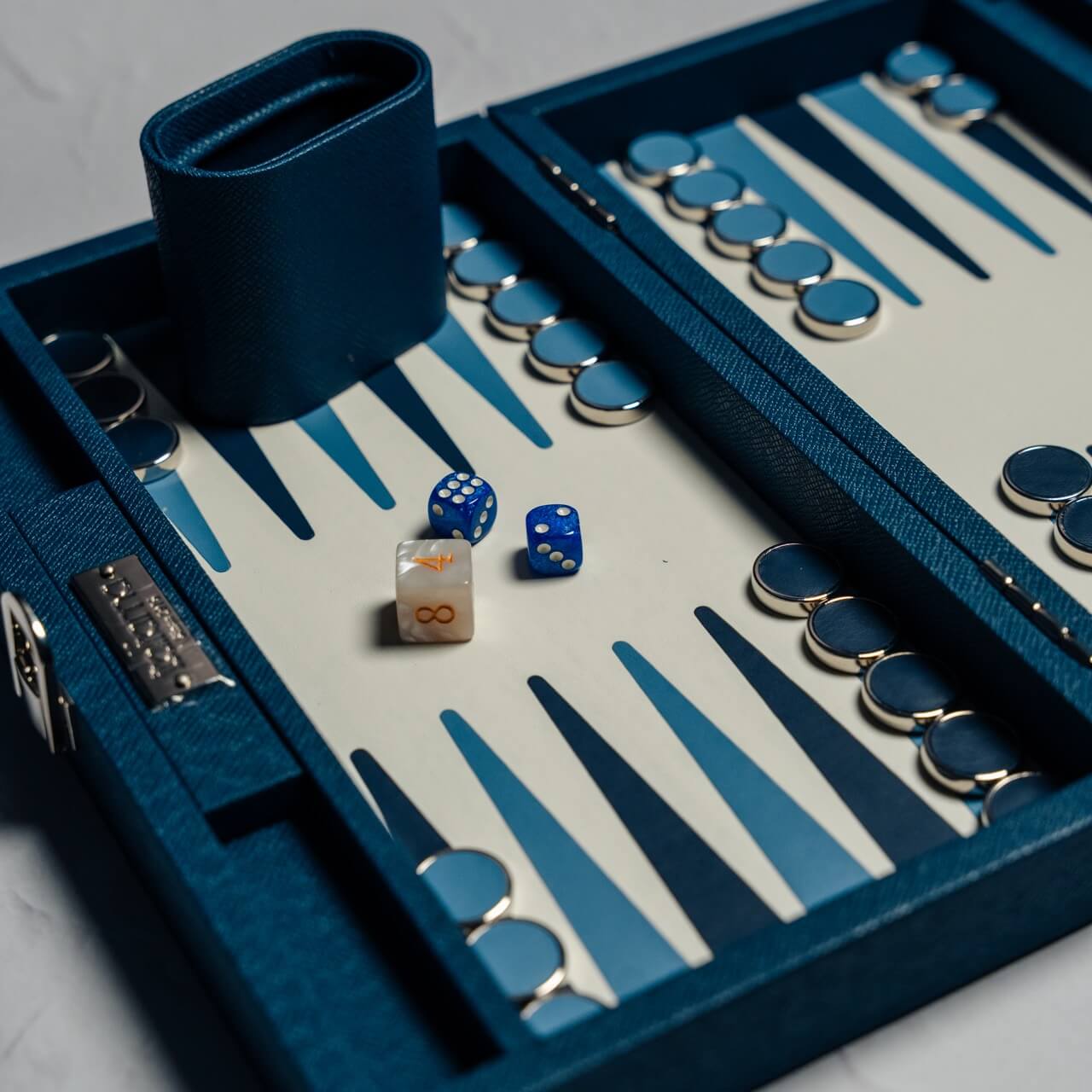 Deluxe Folding Leatherette Backgammon Case