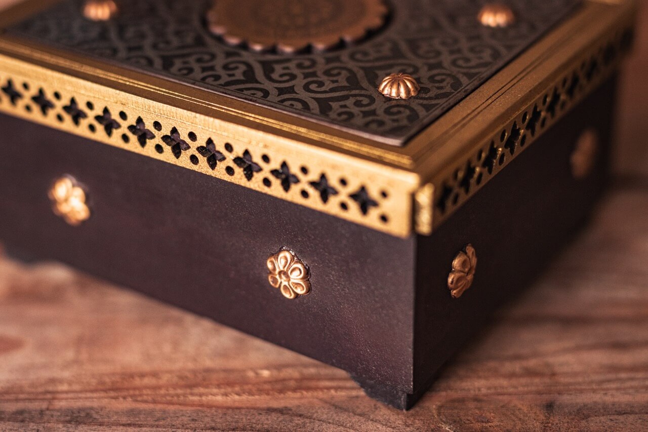 Klik Puzzle Box