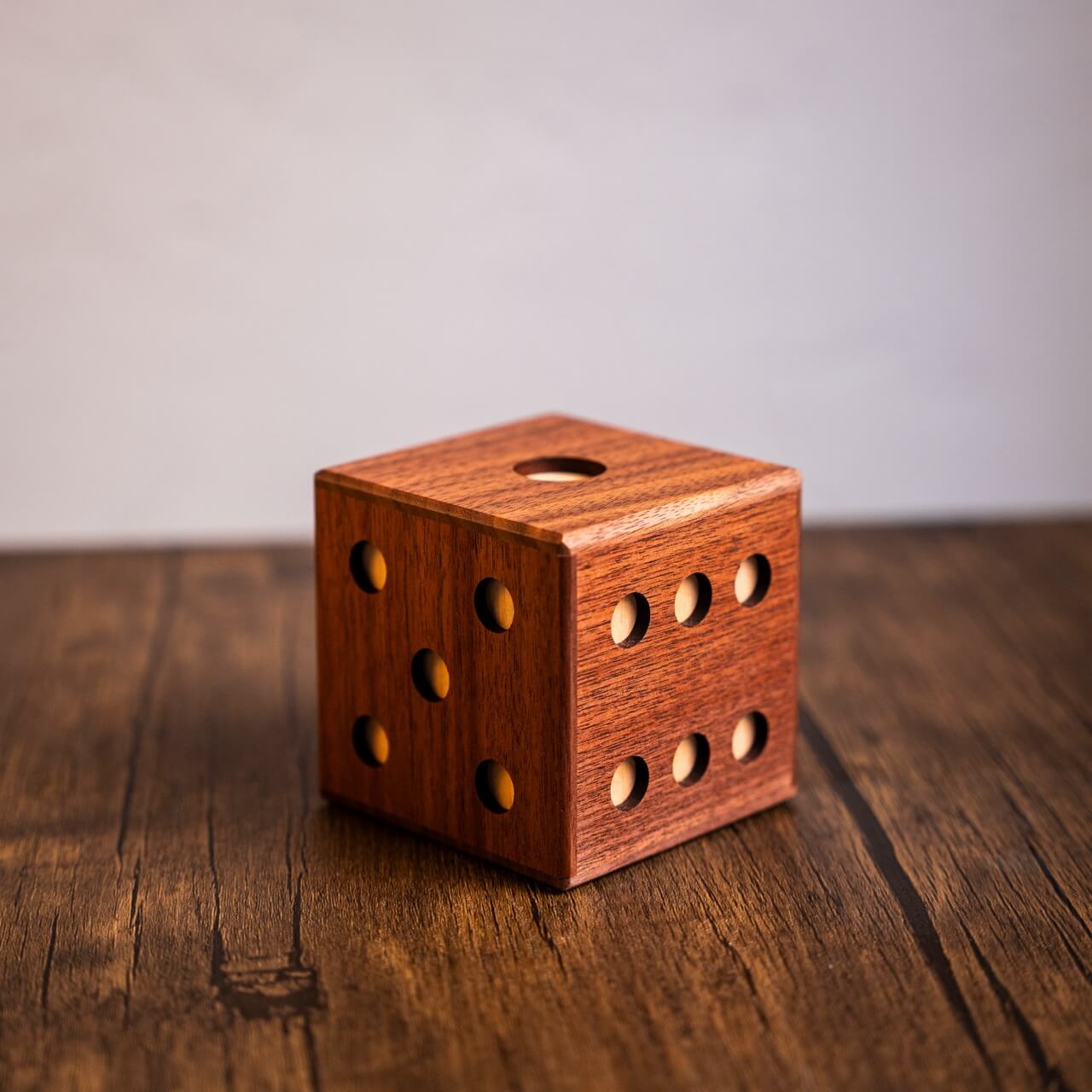 Karakuri Dice Puzzle Box
