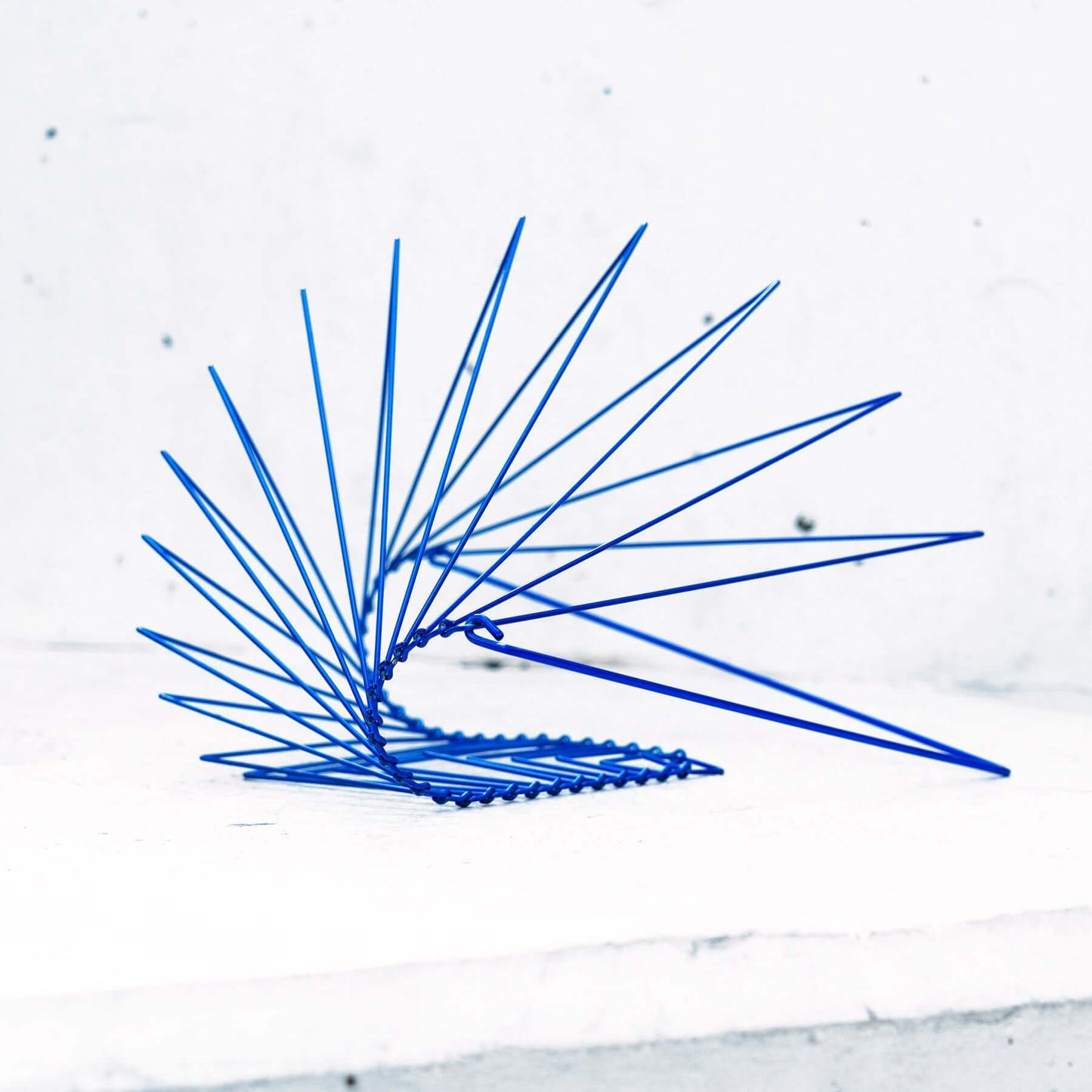 Square Wave Kinetic Toy