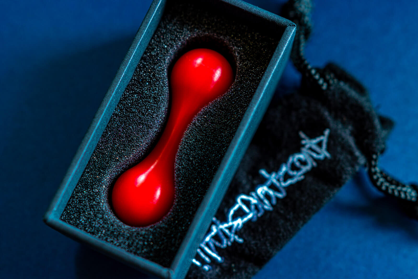 Delrin Knucklebone Skill Toy