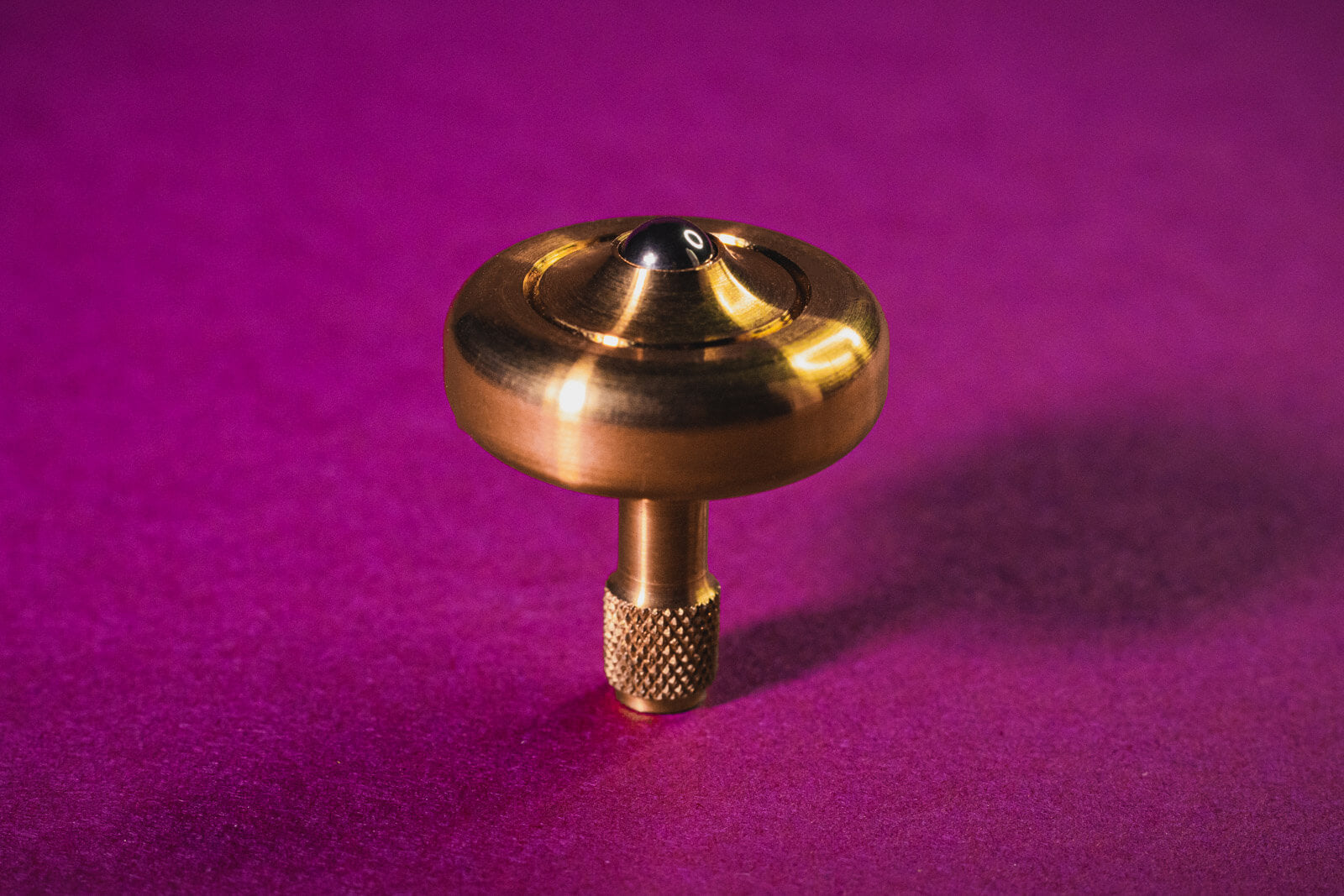 Lambda Spinning Tops