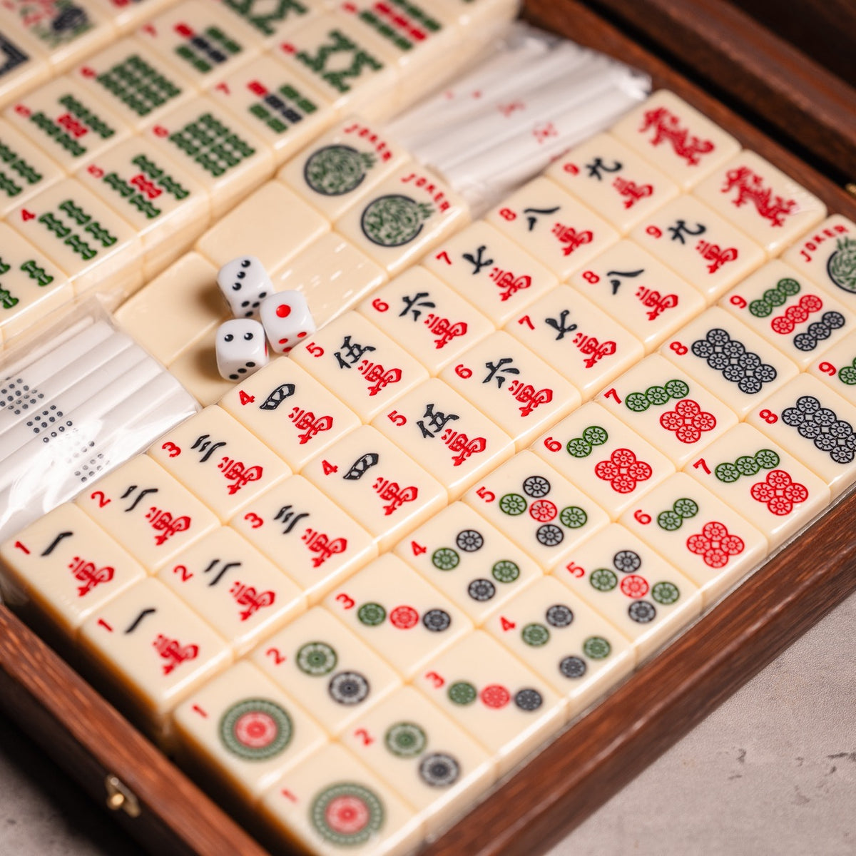 Knitted Leather Mahjong Set