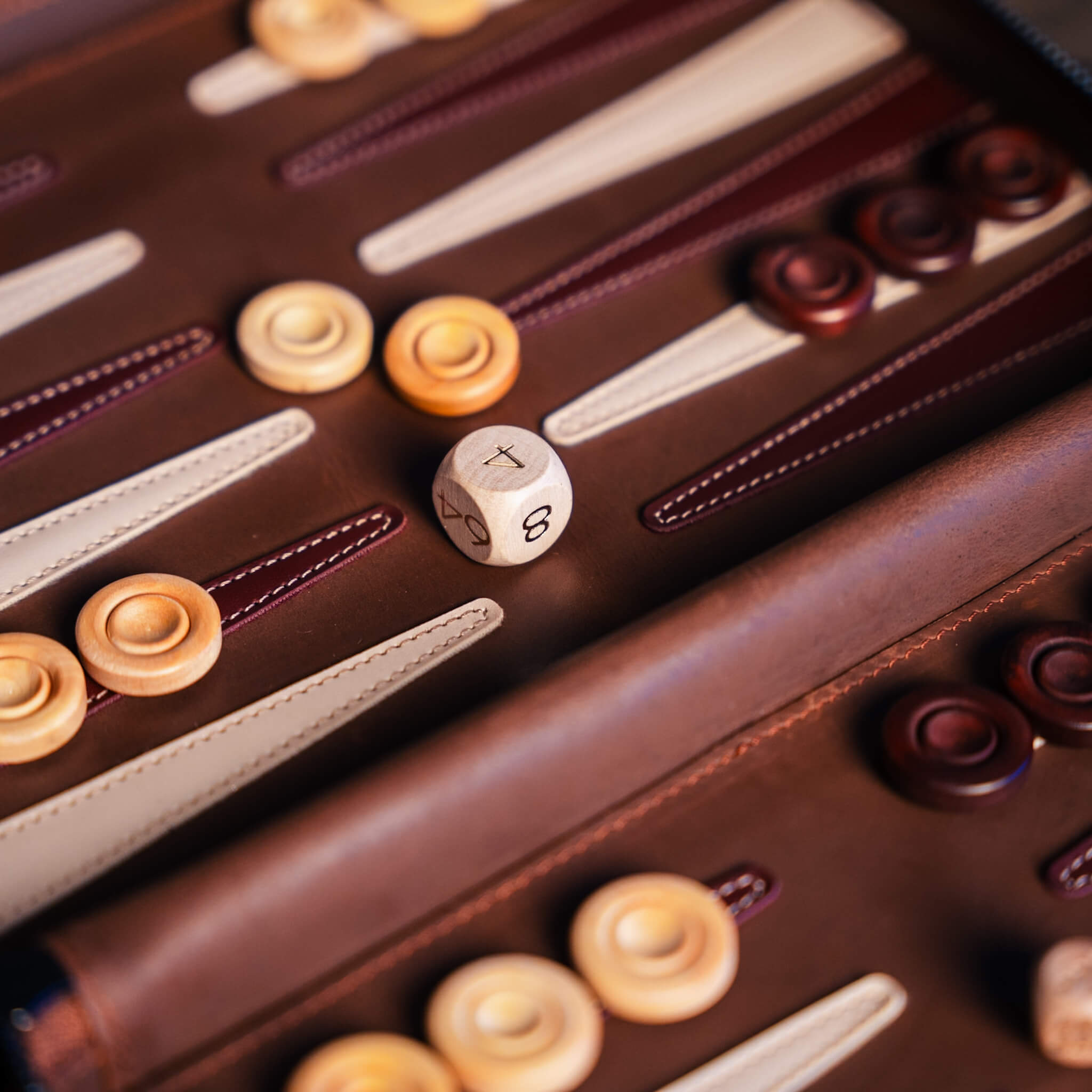 Deluxe Leather Backgammon Case