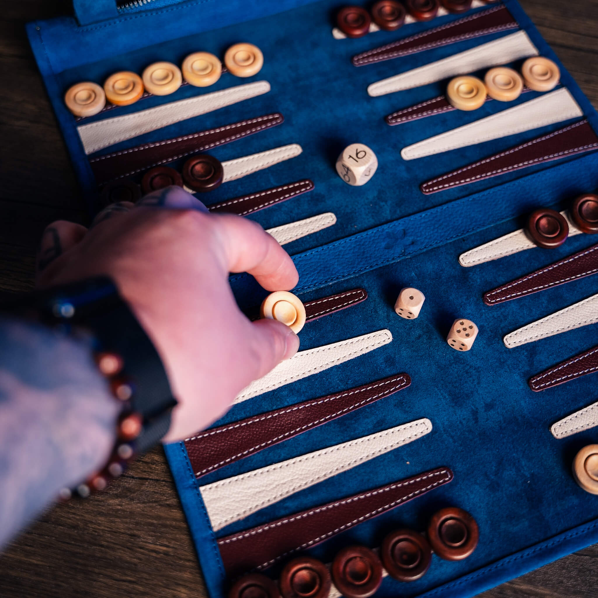 Roll-Up Nubuck Backgammon Set