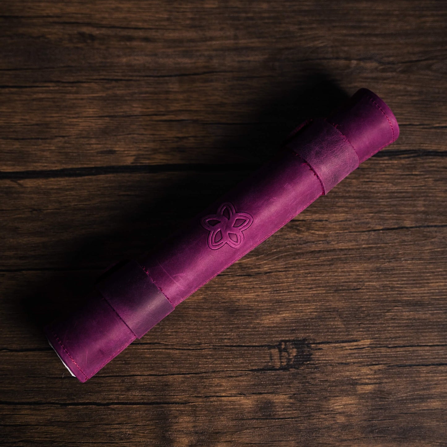 Roll-Up Leather Dice Mat