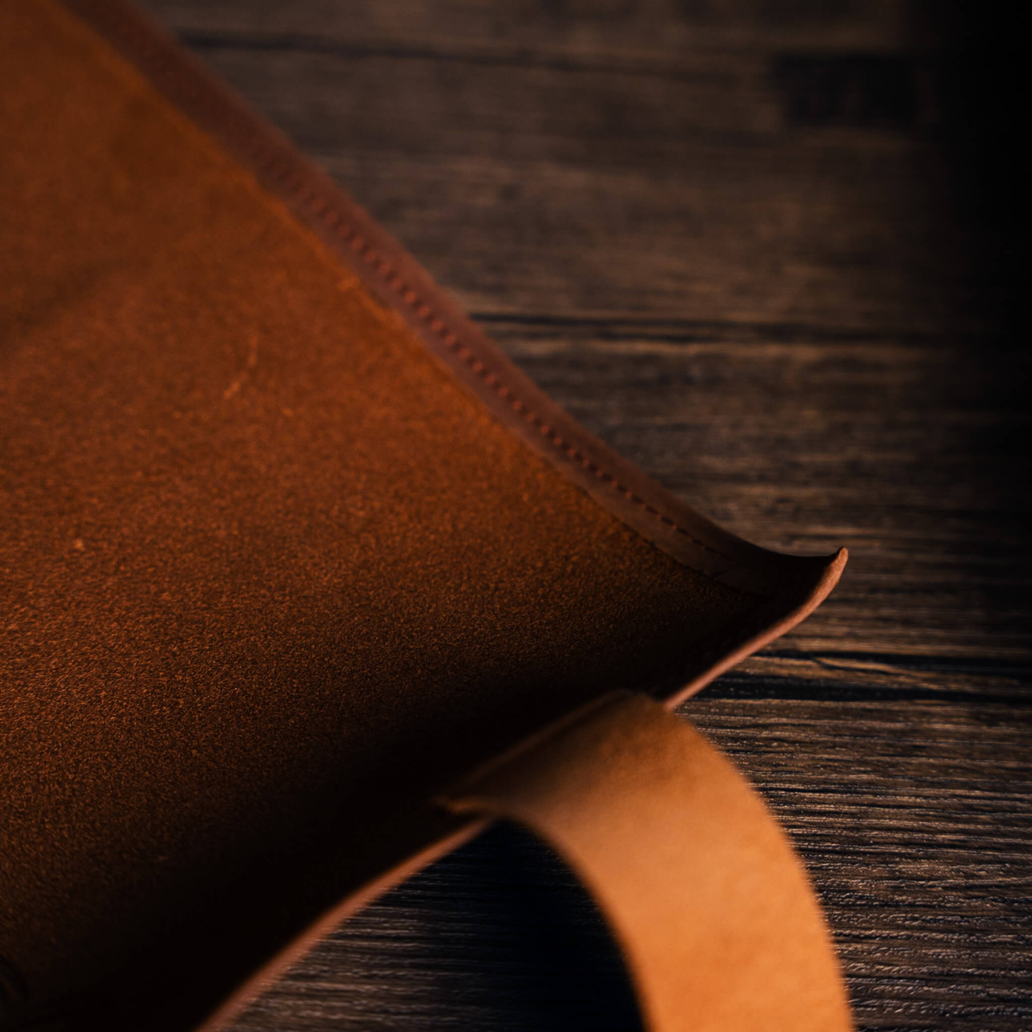 Roll-Up Leather Dice Mat