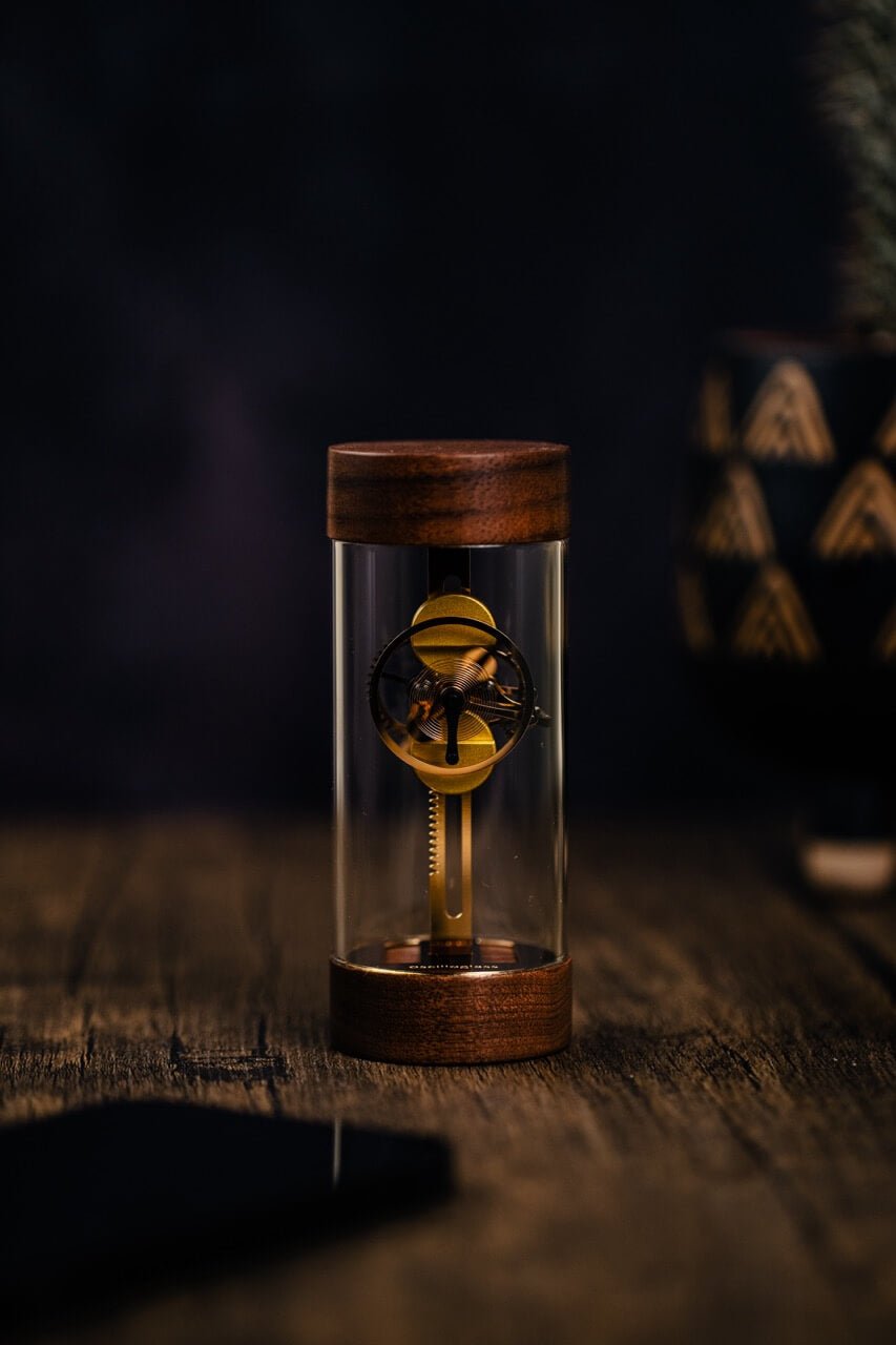 Oscilloglass Mechanical Hourglass