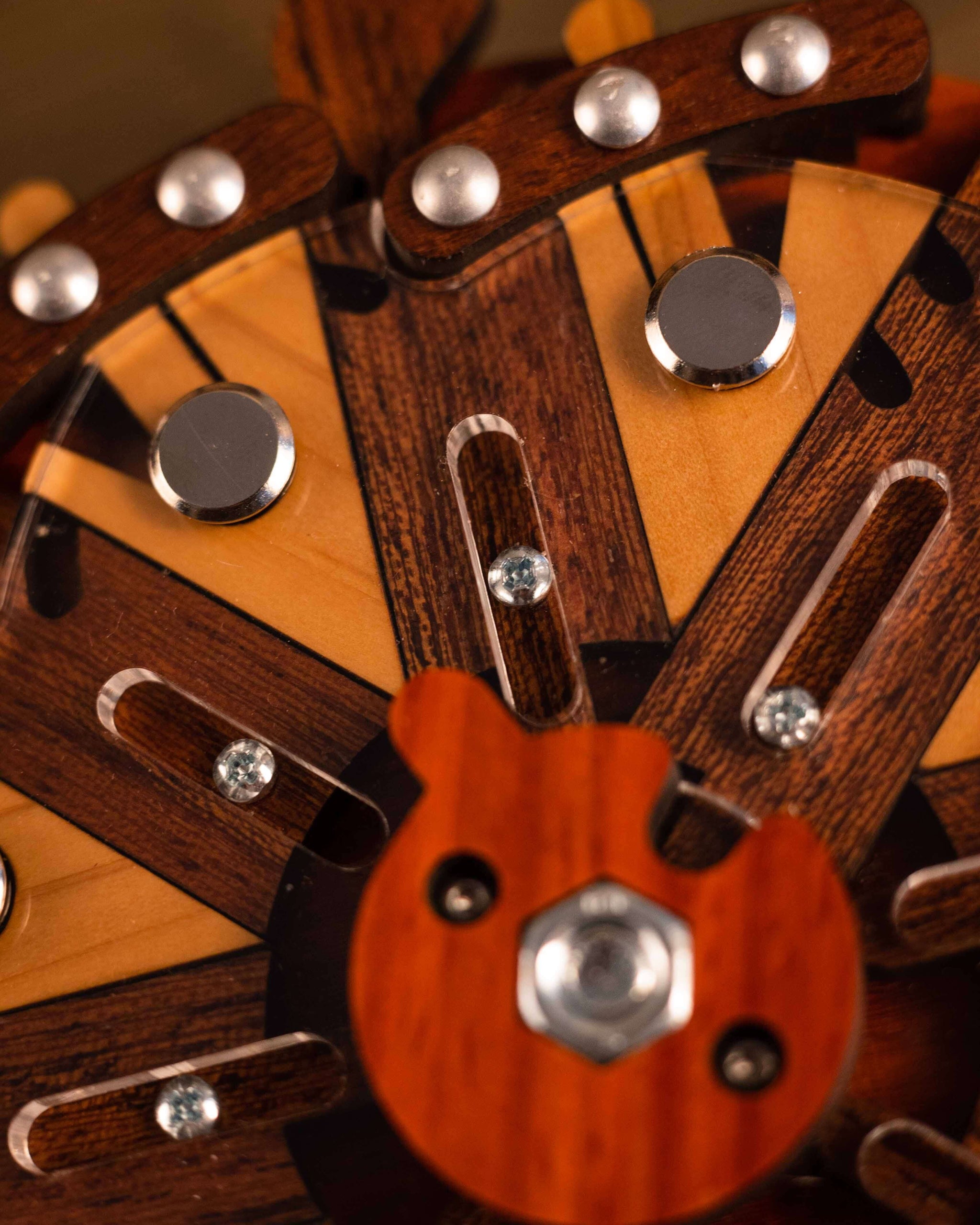 Steuerrad Puzzle Box