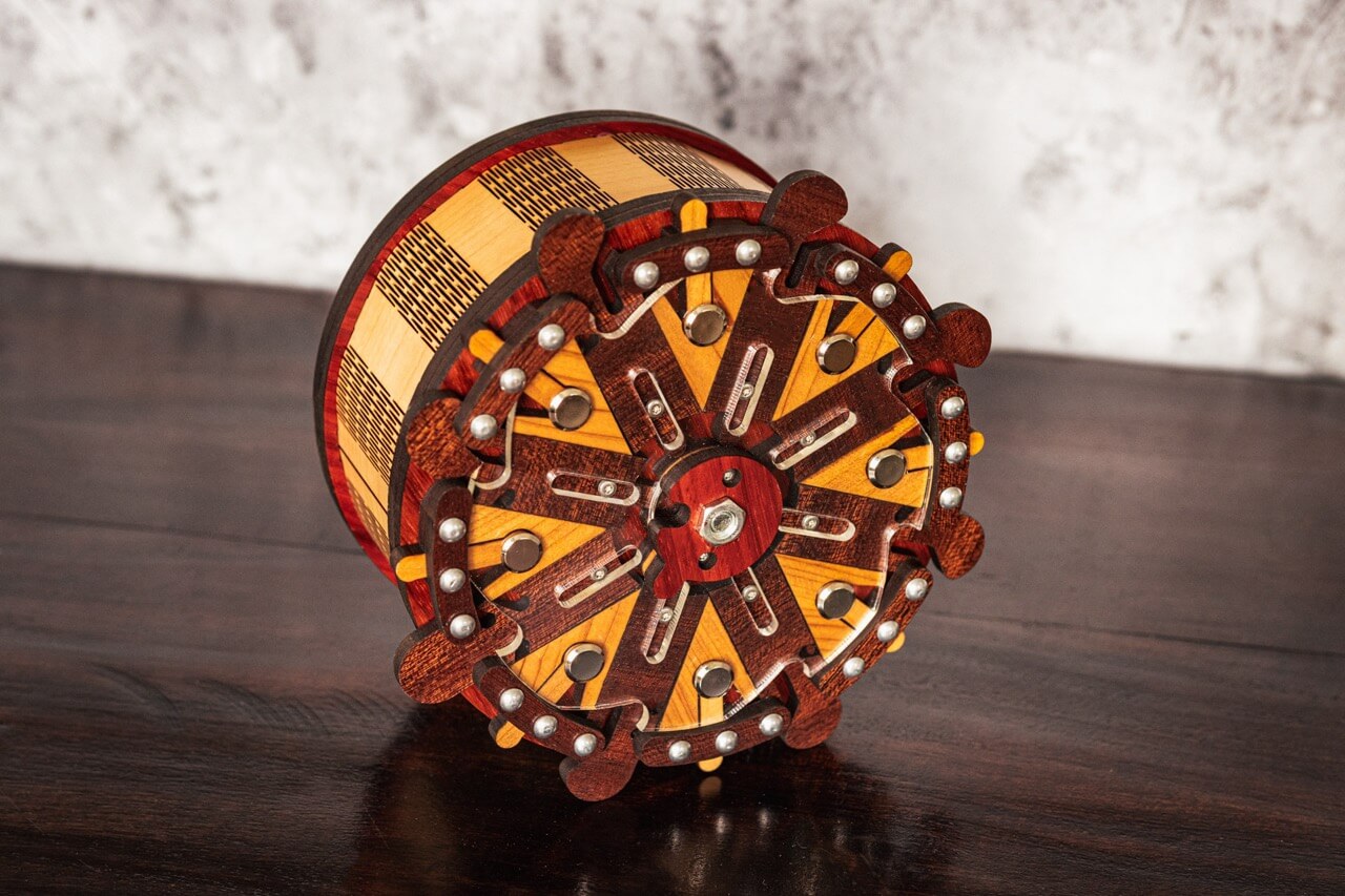 Steuerrad Puzzle Box