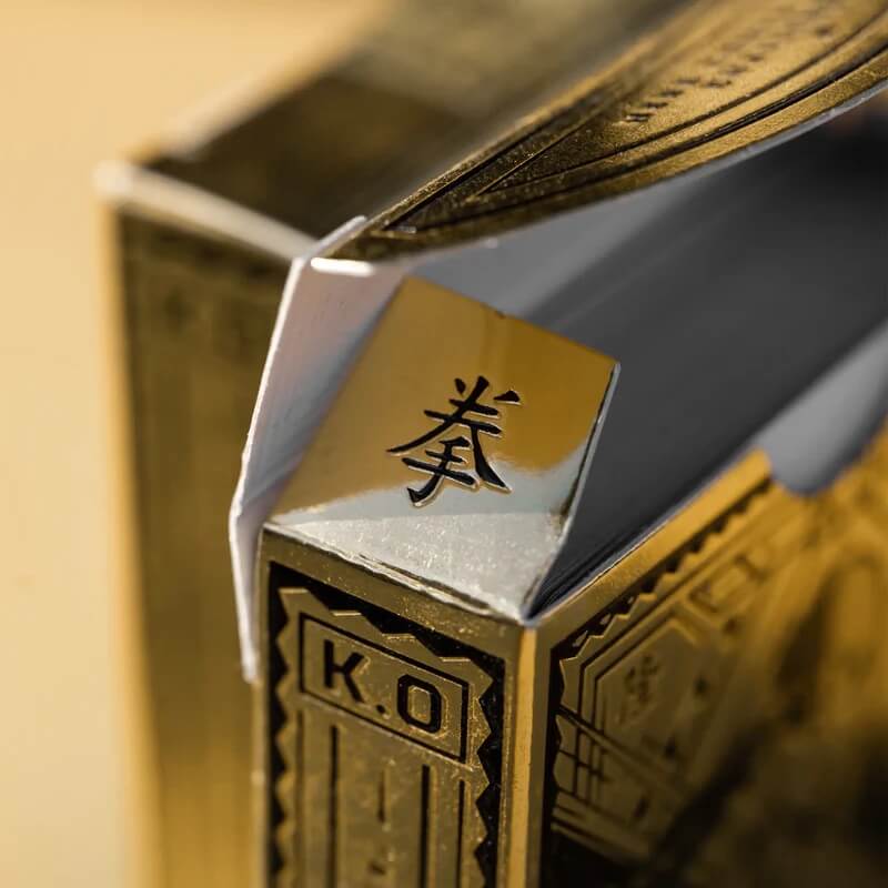 Street Fighter Playing Cards: Gold Edition