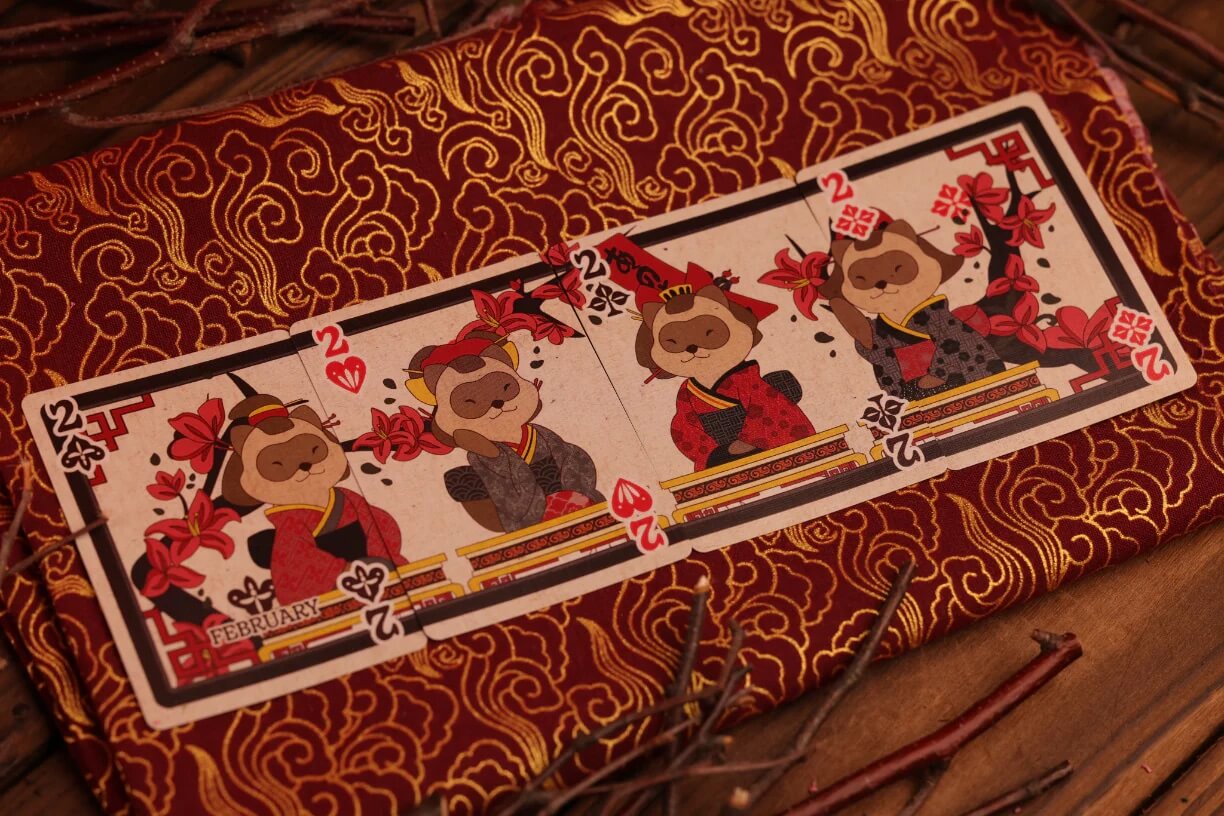 Tanuki Yukaku Playing Cards: Hanafuda