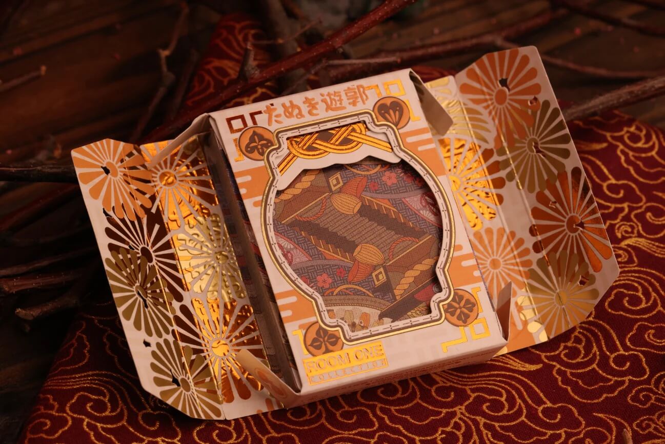 Tanuki Yukaku Playing Cards: Oiran-Dochu
