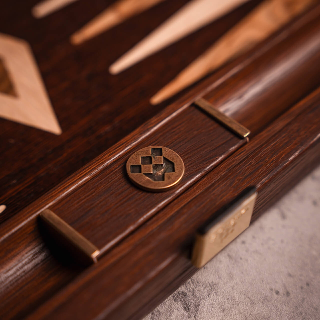 Wenge & Walnut Backgammon Set